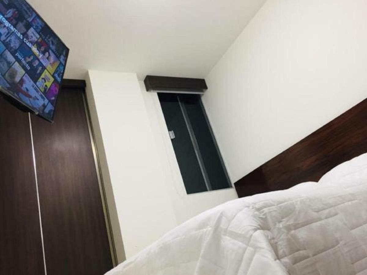 Hermoso Y Unico Apartamento Moderno, En Pleno Centro De Santa Cruz, Con Netflix Wi-Fi De 60 Mb, Estacionamiento Gratis Y Ac En Todos Los Ambientes Santa Cruz de La Sierra Dış mekan fotoğraf