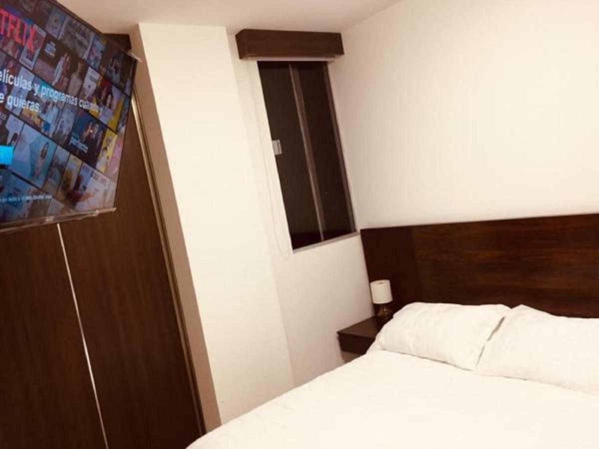 Hermoso Y Unico Apartamento Moderno, En Pleno Centro De Santa Cruz, Con Netflix Wi-Fi De 60 Mb, Estacionamiento Gratis Y Ac En Todos Los Ambientes Santa Cruz de La Sierra Dış mekan fotoğraf
